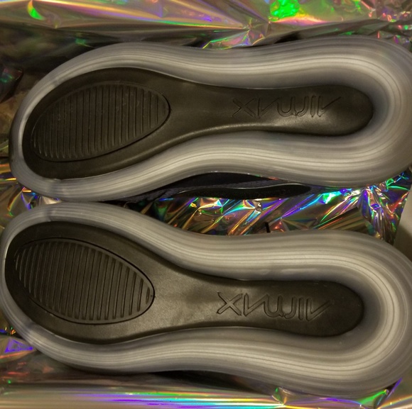 Nike Airmax 720 Aurora- purple hue - Picture 3 of 4